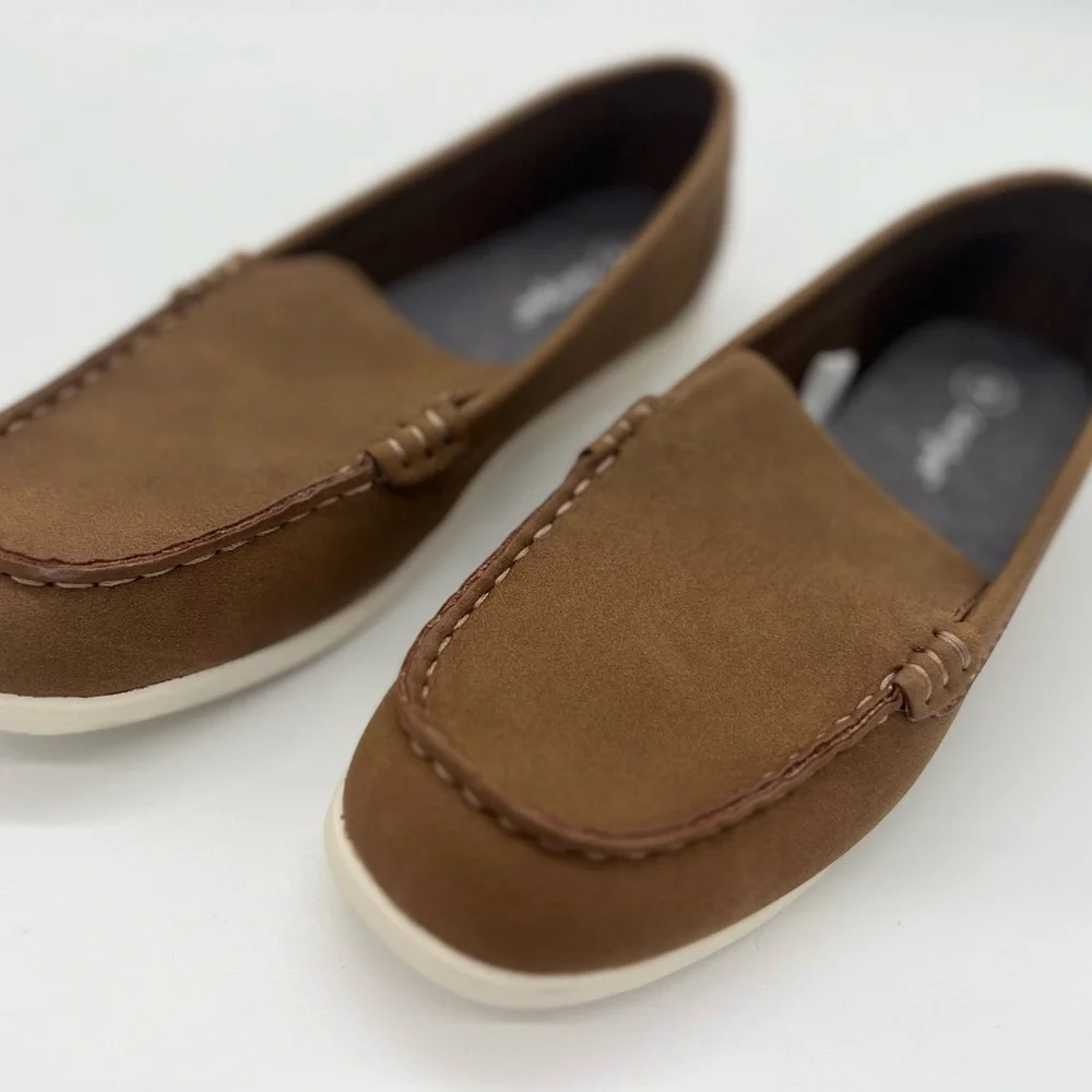 Boys Cat and Jack Slip-on sneakers Brown
